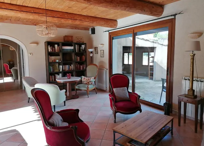 Maison entre vignes et Luberon